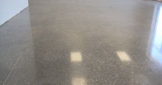 Обеспыливание бетонного пола Зеленодольск, цена от 363 руб.